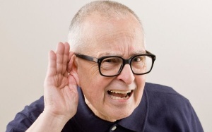 Giải pháp nào cho người bị ù tai, suy giảm thính lực?