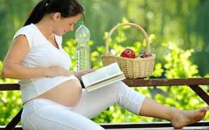 Những kiểu làm đẹp bà bầu nên tránh xa