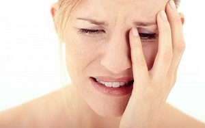 Bỏng mặt vì trị nám bằng laser