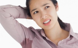 Căng thẳng thì ra nhiều mồ hôi điều trị thế nào?