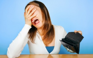 Top con giáp nghèo kiết xác vẫn vung tay quá trán