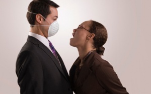 Video: Cách đơn giản để loại bỏ mùi hôi miệng