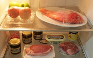 Dùng màng bọc thực phẩm: Sai một ly, đi một mạng người!