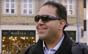 Ứng dụng của Microsoft giúp người khiếm thị 'nhìn' được