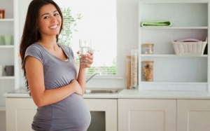 Video: Những loại đồ uống nào an toàn khi mang thai?