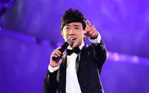 MC Trấn Thành nói nhịu từ 'nhạy cảm' trên sóng VTV