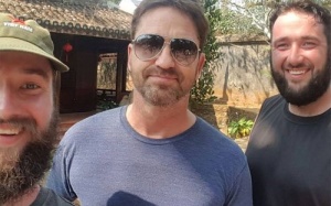 Tài tử phim '300' - Gerard Butler bị mất ví khi đến Việt Nam