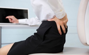 Đau mỏi vùng thắt lưng có dùng được thực phẩm chức năng Cốt Thoái Vương?