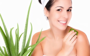 Thử làm giấm nha đam giúp sáng da đẹp dáng