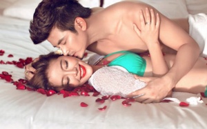 'Hừng hực' với bồ nhưng lại 'tê liệt' với vợ