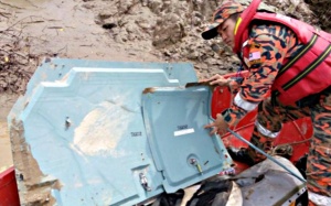 Malaysia tìm thấy mảnh vỡ trực thăng chở nữ thứ trưởng