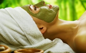  5 cách trị mụn trứng cá hiệu quả từ trà xanh