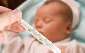 Những dấu hiệu nhận biết trẻ sốt virus