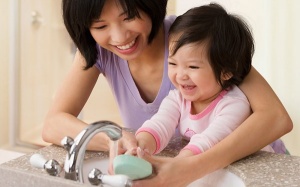 Phòng tránh 8 bệnh mùa hè dễ gặp