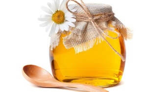 Có nên dùng mật ong chữa ho cho trẻ?