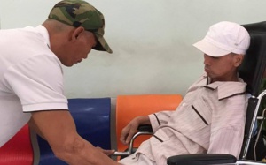 Diễn viên Nguyễn Hoàng nhập viện chờ ngày phẫu thuật