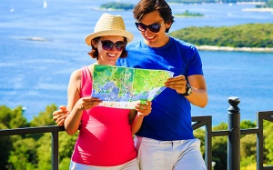 Điều bà bầu cần làm trong các chuyến đi chơi xa