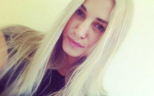 Thiếu nữ chết do dị ứng sau khi hôn