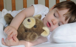 Thiếu ngủ khiến trẻ dễ bị béo phì, đái tháo đường, trầm cảm