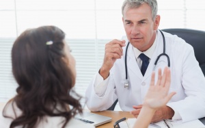 Nói dối bác sỹ có thể rất nguy hiểm cho sức khỏe người bệnh