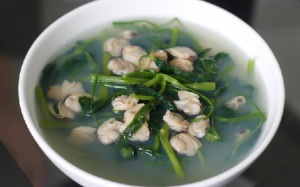 Canh ngao rau muống nấu chua