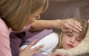 Video: Mẹo giúp phòng tránh say nắng cho trẻ trong mùa hè