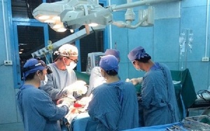 Có nên phẫu thuật não để chữa bệnh động kinh?