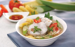 Canh cá nấu dứa, đưa cơm ngày hè