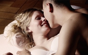 Độ tuổi đàn ông và phụ nữ đạt đỉnh cao nhất trong chuyện sex