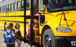 Hãy học người Mỹ cách chăm sóc với trẻ con