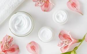 Mỹ phẩm Việt đầy hàng tốt, sao cứ phải dùng hàng ngoại?