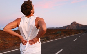 5 cách tự nhiên giúp bạn vui sống với đau lưng