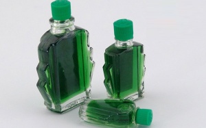 Đây là lý do trong nhà bạn luôn phải có một lọ dầu gió