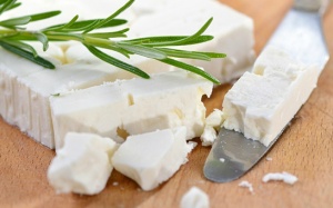 Ăn pho mát feta để ngăn ngừa bệnh ung thư?