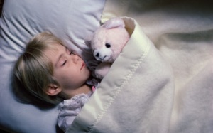 Trẻ ngủ sớm sẽ giảm được nguy cơ béo phì