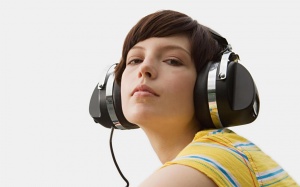 Làm gì để bảo vệ đôi tai, hết nghe kém?