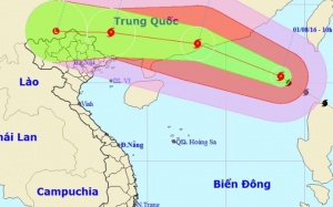 Bão số 2 mạnh lên, miền Bắc mưa rất to