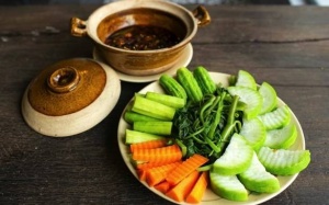 Cách làm kho quẹt chay chấm rau củ