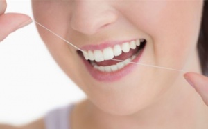 Sốc: Chỉ nha khoa hoàn toàn vô dụng với răng miệng