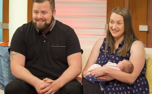 Người phụ nữ sinh con trong chưa đầy 1 phút ngay tại cửa bệnh viện