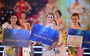 Trần Thu Ngân đăng quang Hoa hậu Bản sắc Việt