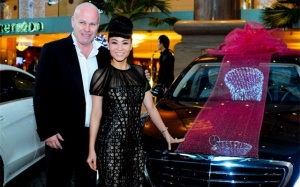 Chồng ca sỹ Thu Minh - người bị 'tố' lừa 20 tỷ đồng giàu cỡ nào?