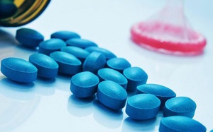 Nhập viện vì 'cậu nhỏ' hiên ngang suốt 2 ngày