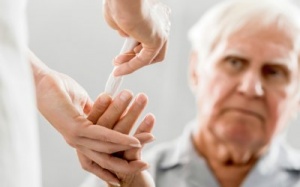 6 dấu hiệu giúp bạn phát hiện nguy cơ hạ đường huyết