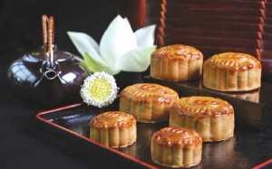 Ăn 1 bánh Trung thu phải nhịn 3 bát cơm