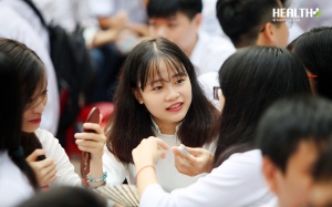 Tưng bừng lễ khai giảng năm học mới tại ngôi trường cũ của GS Ngô Bảo Châu