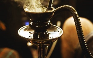 Thuốc lá điện tử và shisha nguy hiểm như thuốc lá điếu