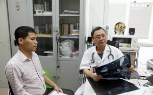 Kinh nghiệm 4 chữ T của một bác sỹ mắc bệnh ung thư