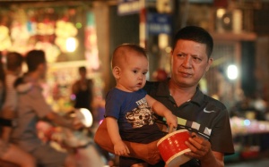 Chọn đồ chơi Trung thu cho con theo cách của người Nhật