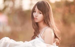 Vì sao phụ nữ 'mưa nắng thất thường' trước mỗi kỳ đèn đỏ?